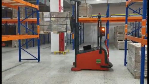 致力于核心控制系統(tǒng)研發(fā),坤厚自動(dòng)化打造高效廠內(nèi)無(wú)人物流體系